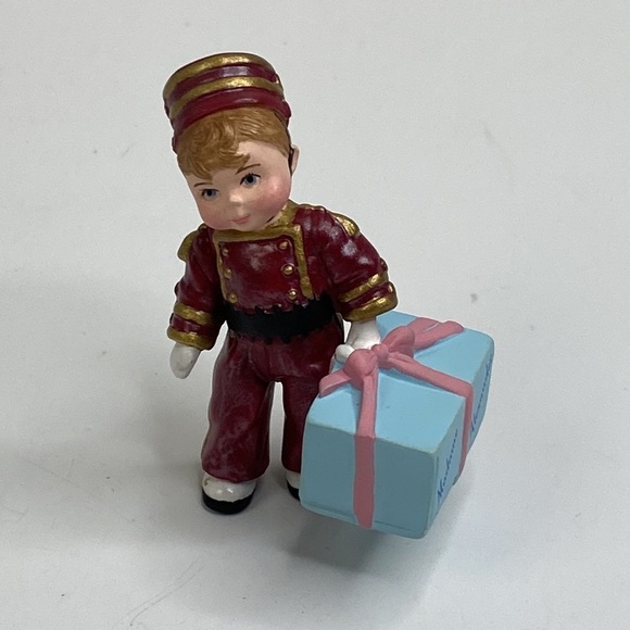 Vintage HALLMARK Merry Miniatures 25th Anniversary Madam Alexander - Picture 8 of 12